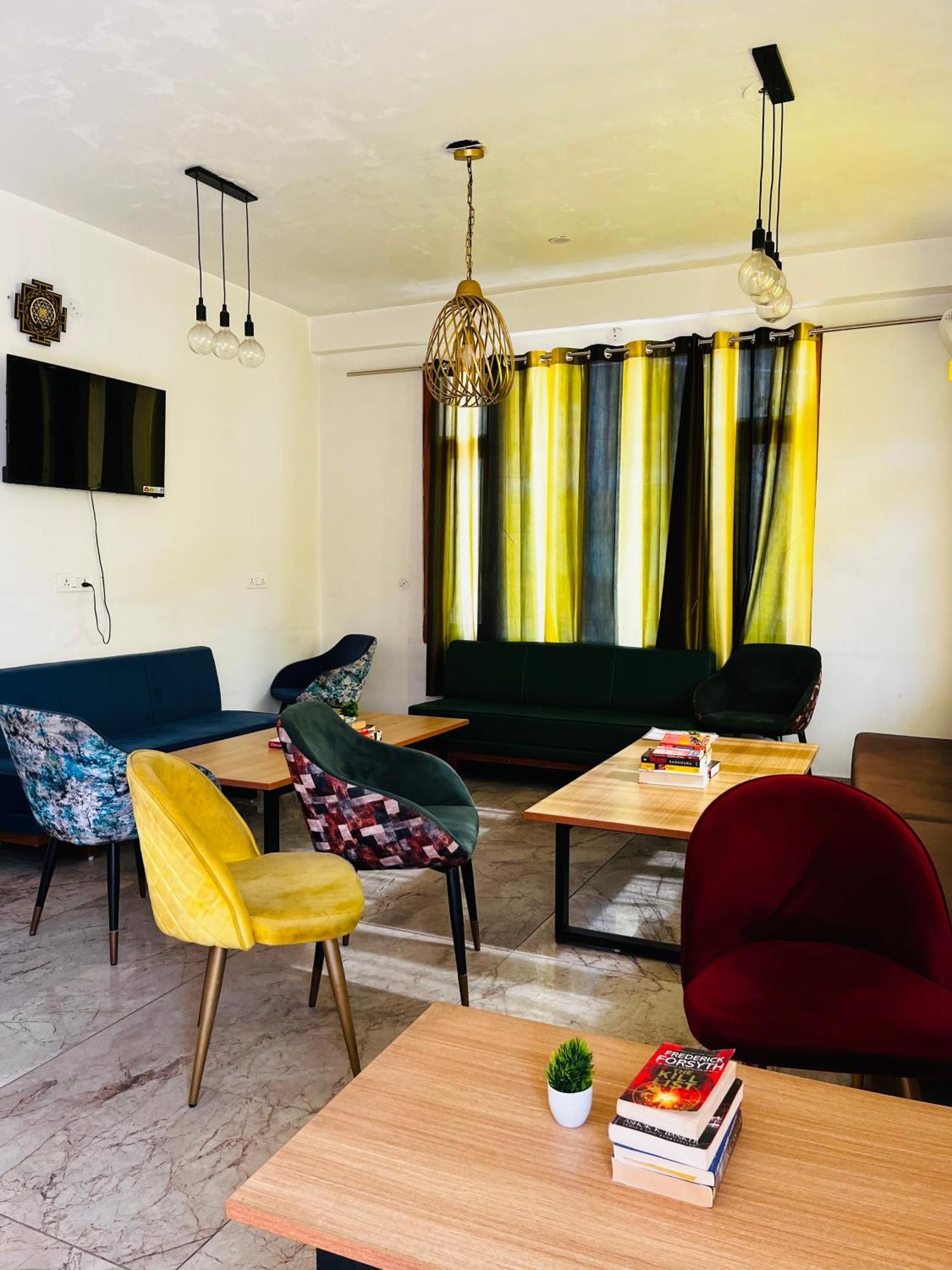 Hotel Adinova Касоль Экстерьер фото